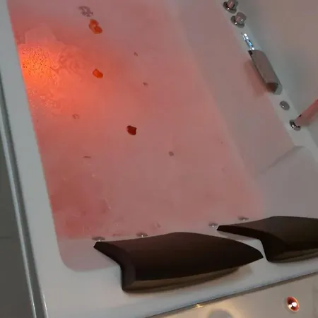 And San Giovanni לינה וארוחת בוקר רומא